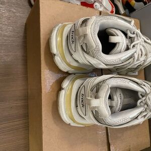 Trac Kids' White Sneakers